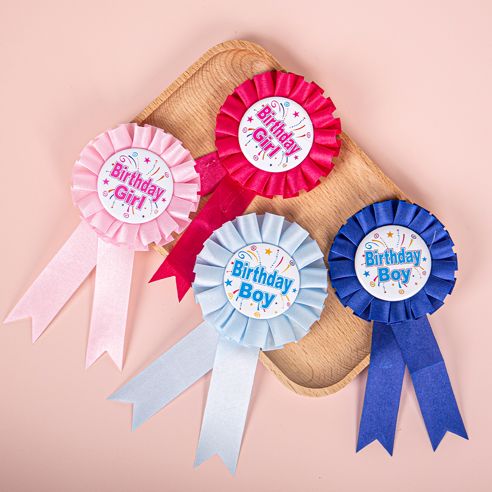 Promotion Handmade 100% Polyester Ribbon Button Pin Birthday Celebrations Party Boy Girl Rosette Ribbon with Badge