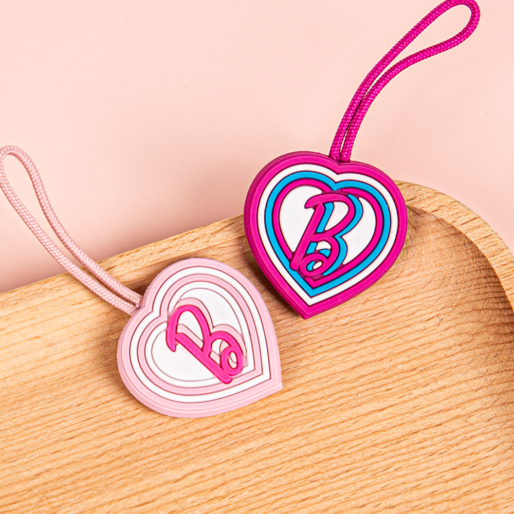 This “Heart-Shaped Rubber Tag” Adds a Touch of Sweetness to Your Bag