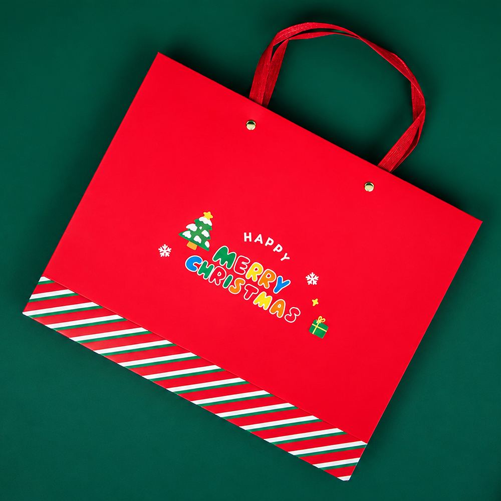 Placed over the paper bag, it adds a sense of ceremony to the moment the gift is presented.